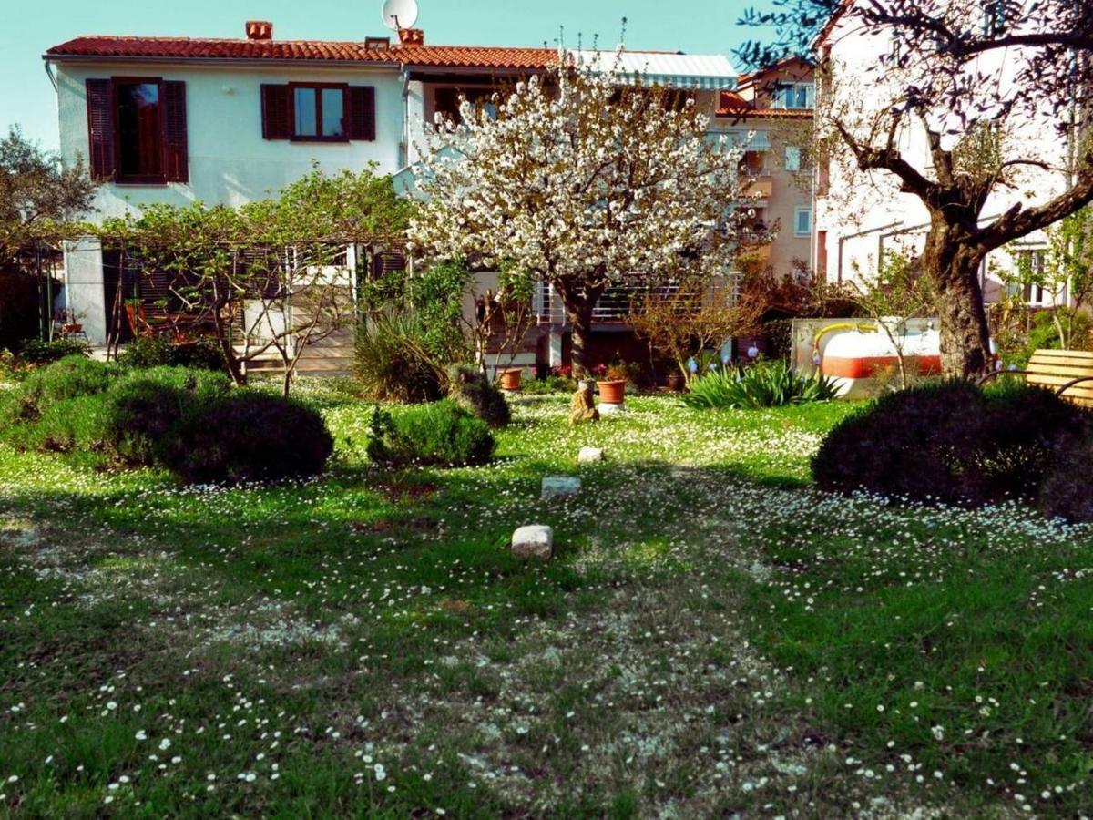 Apartment Rosa 2 Rovigno Esterno foto